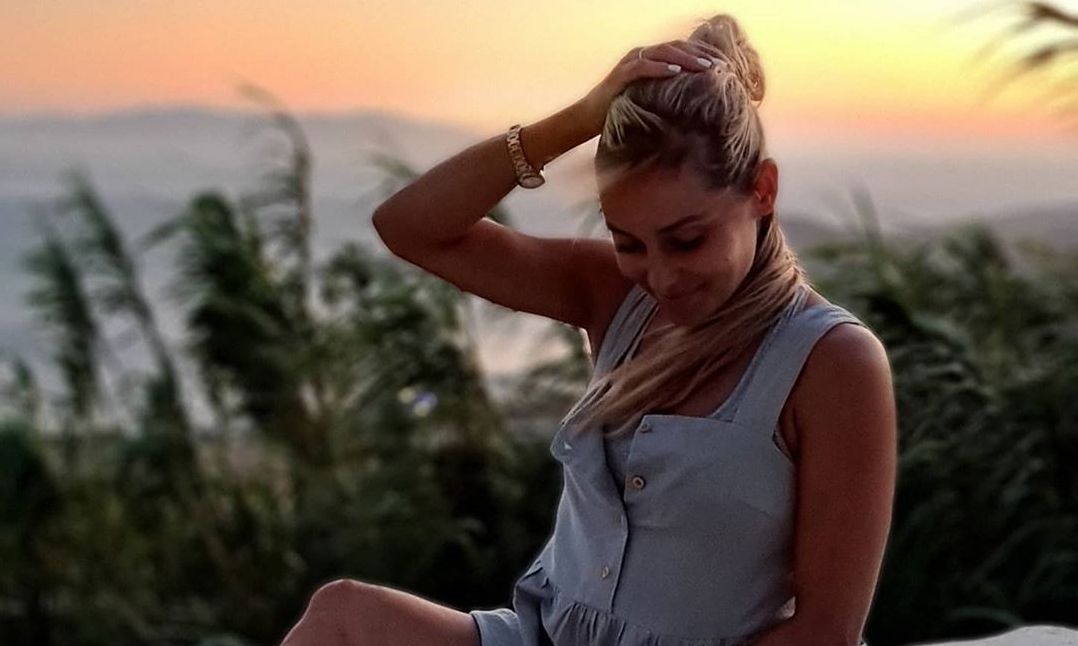 Βασιλική Μιλλούση: Ποζάρει με νάζι και στυλ στη δεύτερη εγκυμοσύνη της