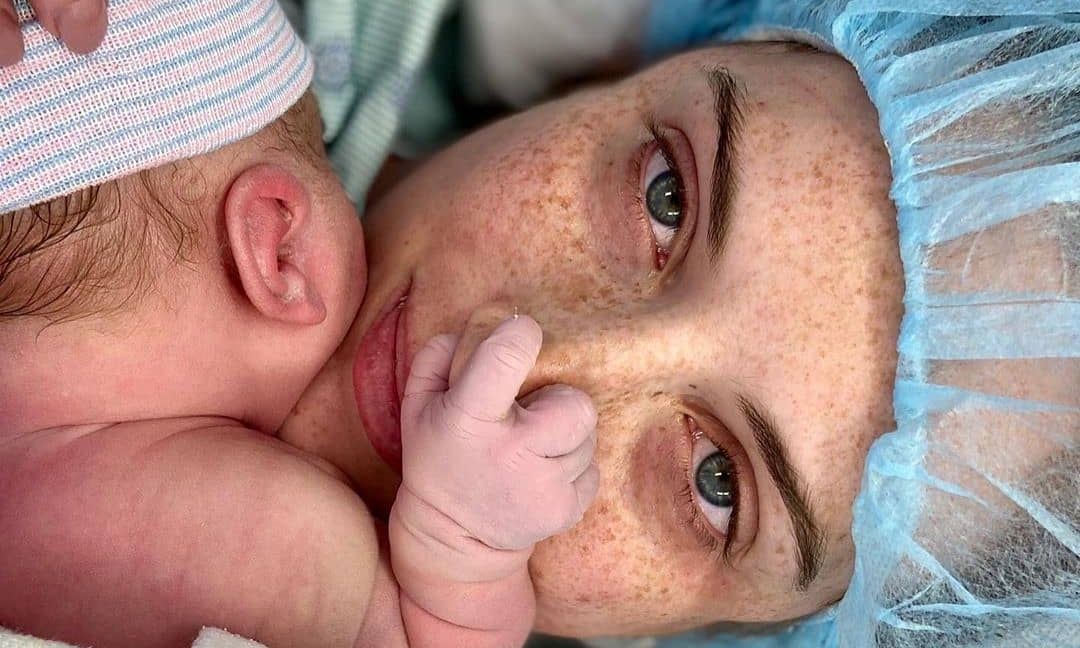 #cesareanbabies – Αυτά τα μωράκια γεννήθηκαν με καισαρική και είναι αξιολάτρευτα (pics)