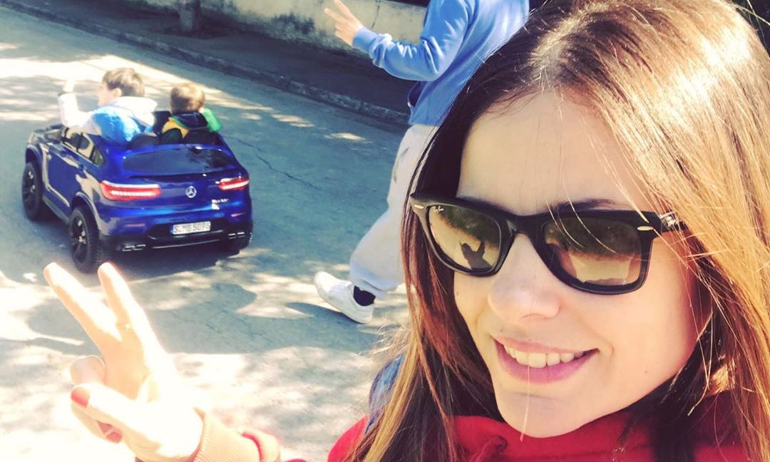 #Μένουμε_σπίτι: Δεν φαντάζεστε τι έφτιαξε ο γιος της Ελένης Καρποντίνη στην κουζίνα (pics)