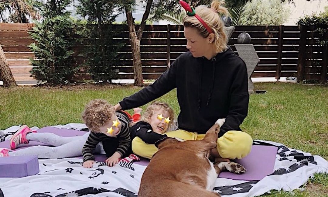 Η Βίκυ Καγιά μας δείχνει για πρώτη φορά το παιδικό δωμάτιο της κόρης της (Pics)