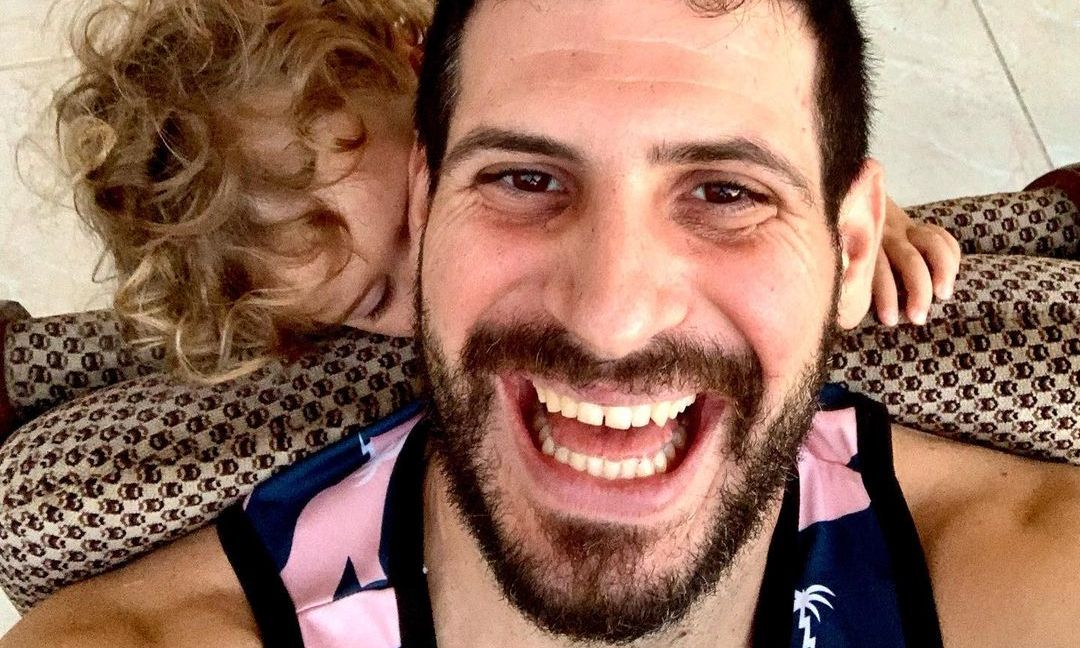 Θανάσης Πατριαρχέας: Η φώτο με τα παιδιά και την σύζυγό του στην εξοχή