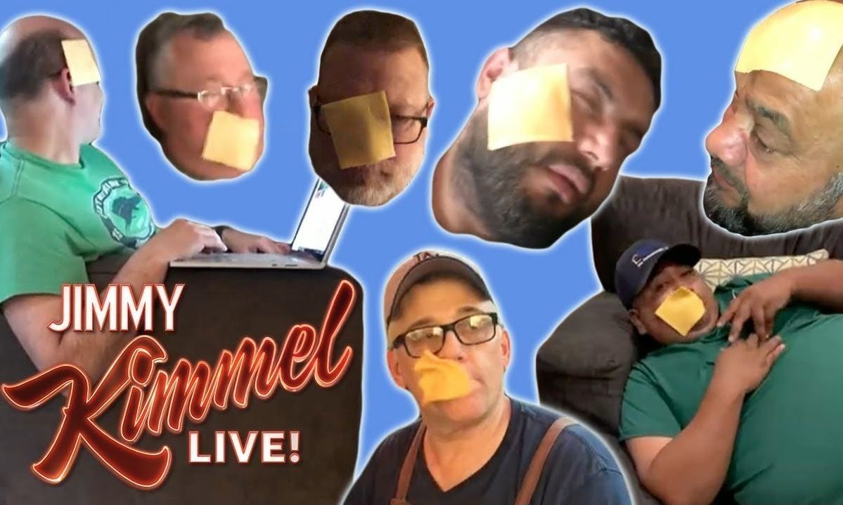 Cheese Challenge: Τα παιδιά παίρνουν εκδίκηση από τους μπαμπάδες πετώντας τους τυρί (vid)