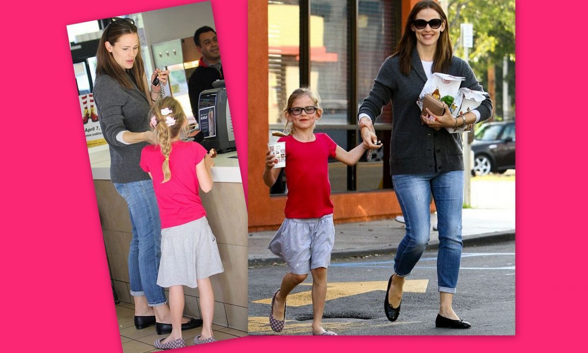 Jennifer Garner: Mε την κόρη της για junk food!