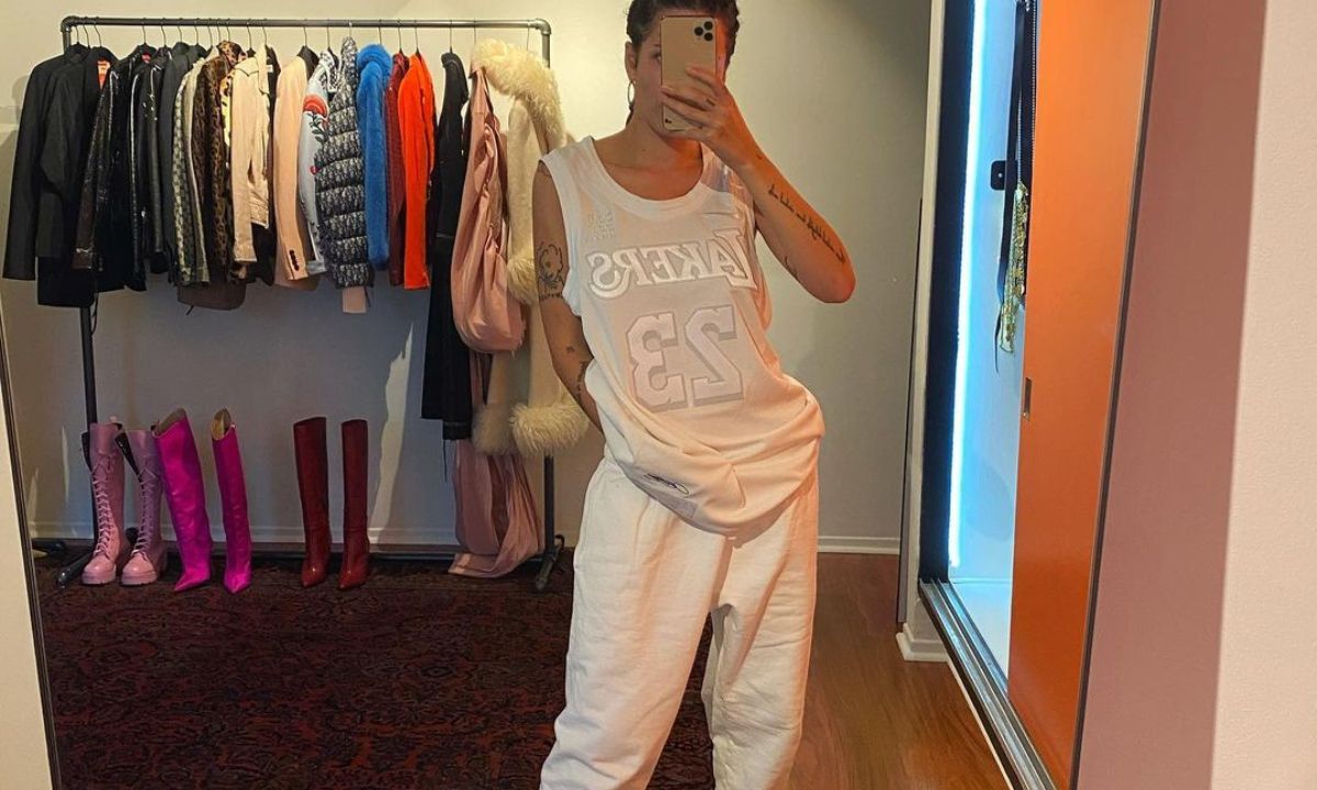 Η αγαπημένη σου pop star είναι έγκυος στο πρώτο της παιδί (photos)