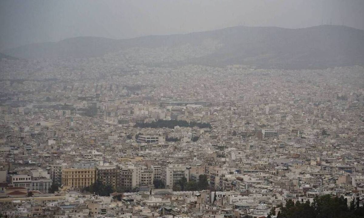 Καιρός: Θα «πνιγεί» η Αθήνα από την αφρικανική σκόνη και τη βροχή