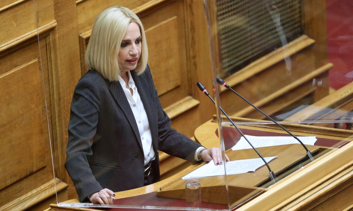 Γεννηματά: Απαράδεκτο το νομοσχέδιο για τη Συνεπιμέλεια