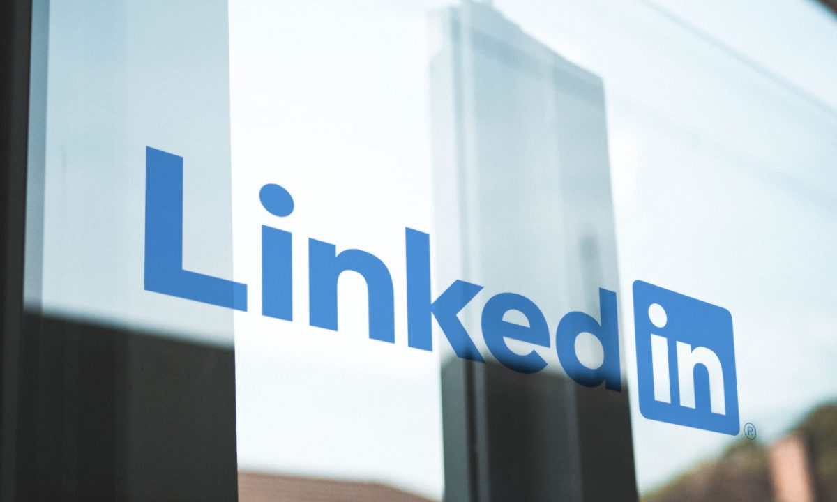 Επιτέλους! Το LinkedIn αναγνωρίζει το επάγγελμα της μαμάς