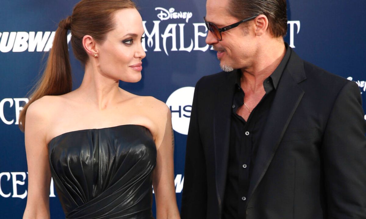 Angelina Jolie: Το πρώτο post στο Instagram με την ίδια να ποζάρει στον φακό (photo)
