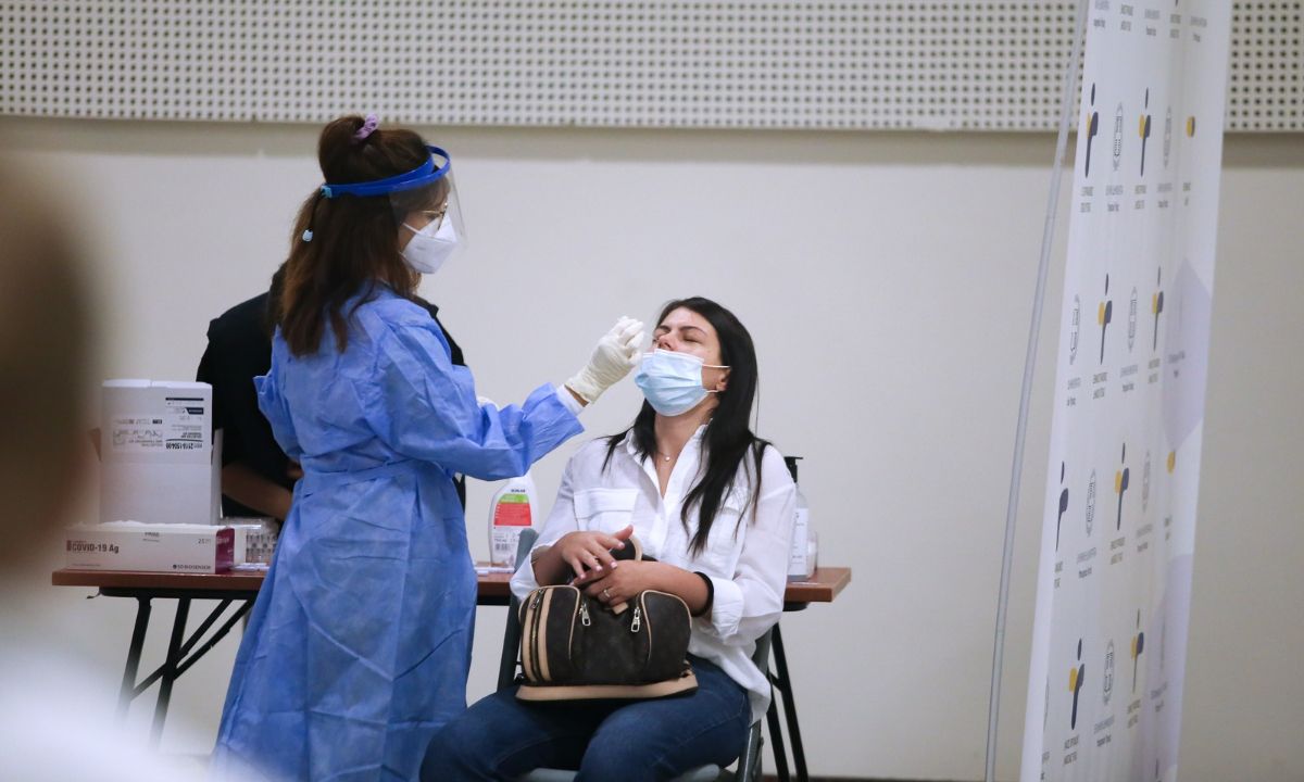 Στο «μικροσκόπιο» Εισαγγελέα ύποπτα πιστοποιητικά εμβολιασμού εργαζομένων στο Παπανικολάου
