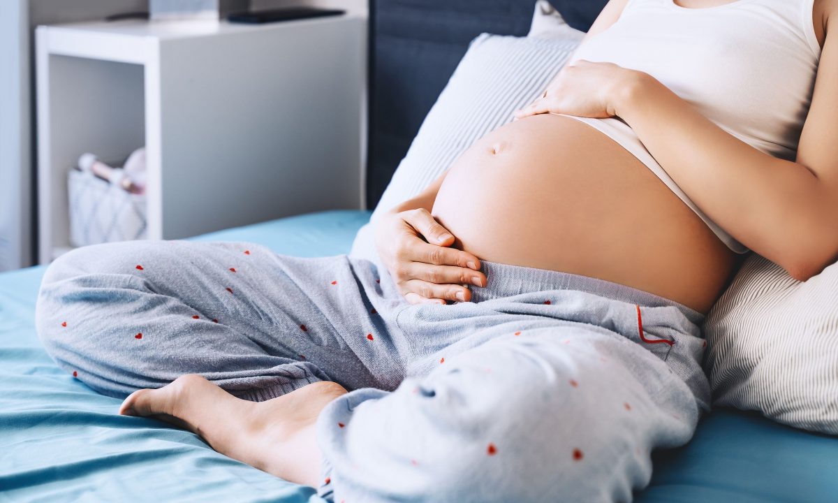 Αϋπνία στην εγκυμοσύνη: Απλά tips για να την αντιμετωπίσεις