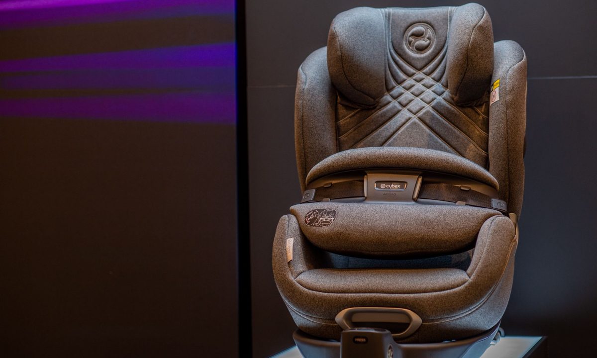 Η CYBEX παρουσιάζει το Anoris T i-Size, το πρώτο κάθισμα με ενσωματωμένο αερόσακο