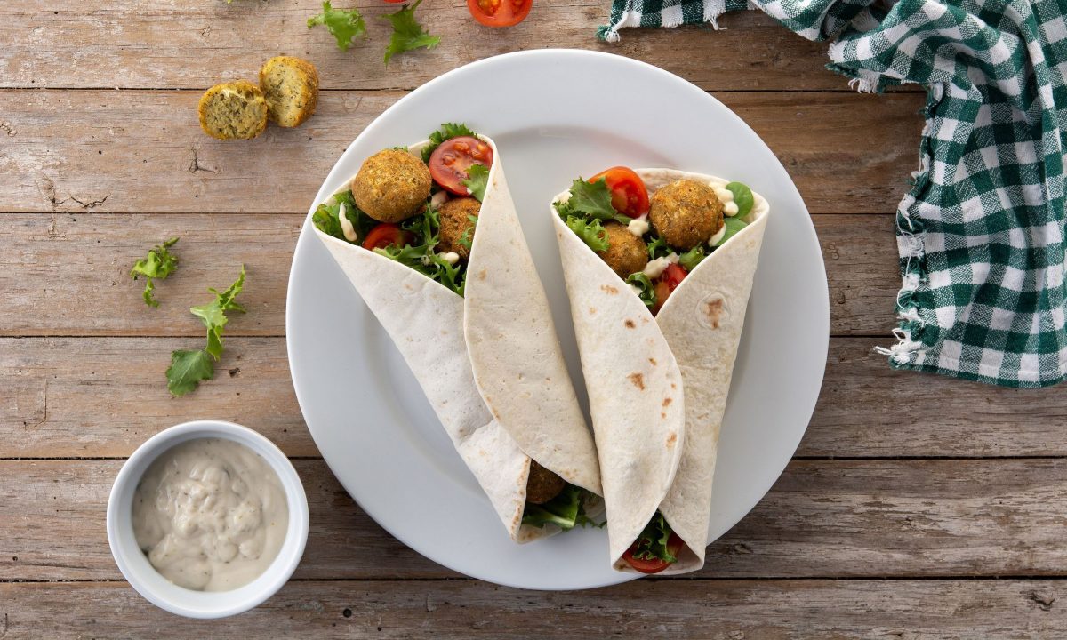 Παιδική διατροφή: 5 νόστιμα wraps (αλμυρά και γλυκά) για την παραλία