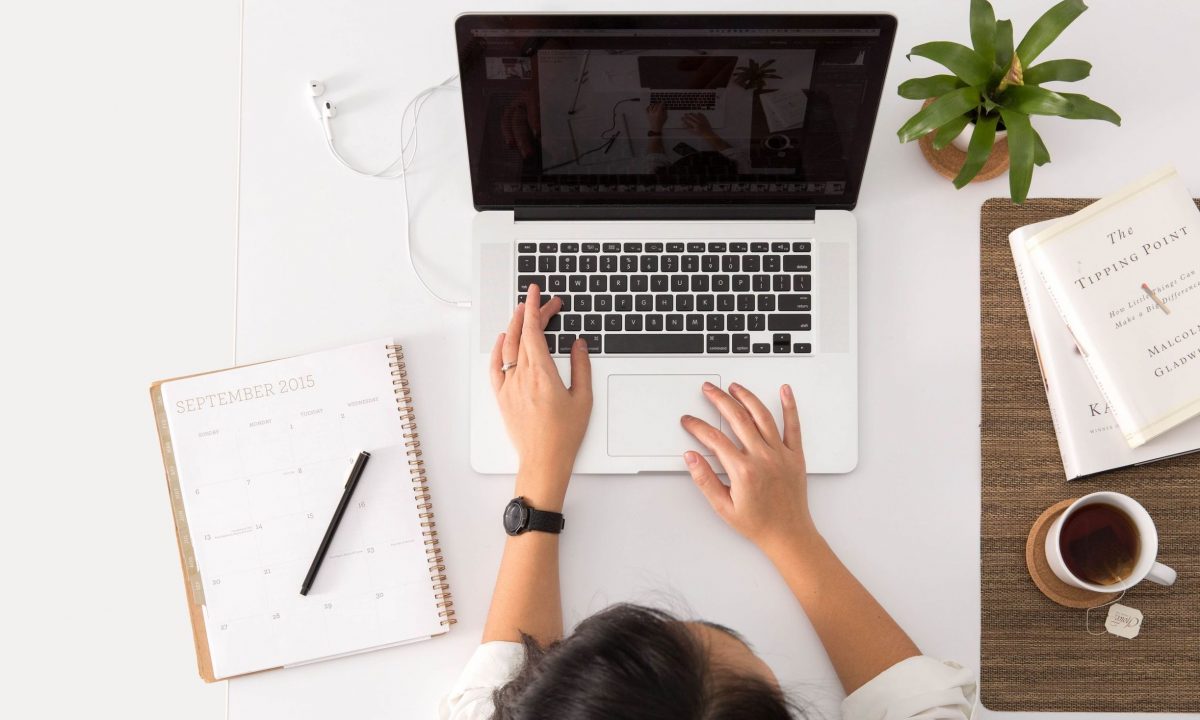 Tips για μαμάδες: Πώς να καθαρίσετε σωστά το λάπτοπ