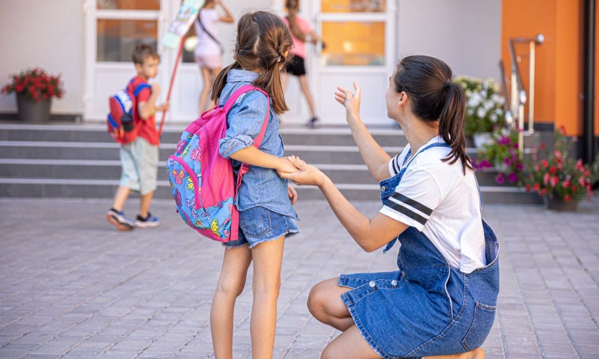 Τι να μη λείπει από καμία σχολική τσάντα - εκτός από βιβλία και τετράδια