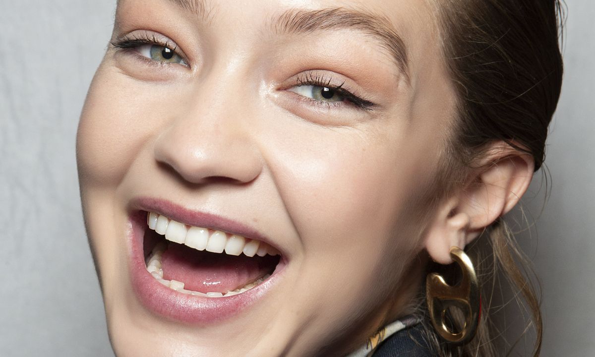 Lip care: Tips για σωστή περιποίηση και 5 προϊόντα χειλιών για το νεσεσέρ σου