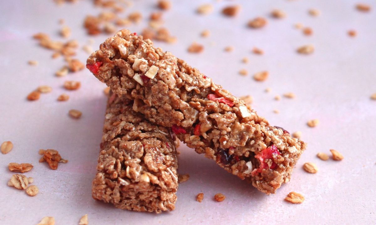Κολατσιό στο σχολείο: Μπάρες granola χωρίς ζάχαρη – Δεν χρειάζονται καν ψήσιμο