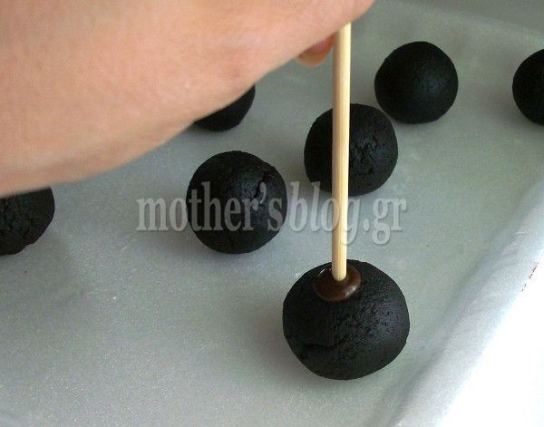 Απίθανα cake pops φτιαγμένα από τα χεράκια σας!