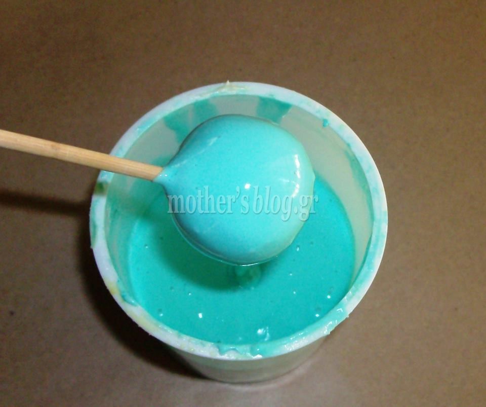 Απίθανα cake pops φτιαγμένα από τα χεράκια σας!