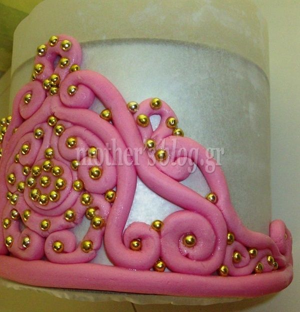 My cakes - My Hobby: Φτιάχνουμε την πιο γλυκιά τιάρα για τη τούρτα της μικρής μας πριγκίπισσας!