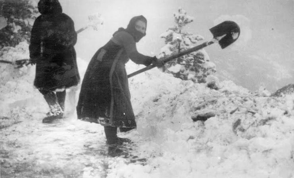 Η Ελληνίδα μάνα στο Έπος του 40 μέσα από ιστορίες, ποιήματα και φωτογραφίες