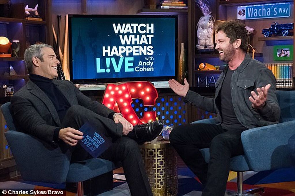 Gerard Butler: «Άναψε» φωτιές ανάμεσα σε Angelina Jolie & Jennifer Aniston. Η δήλωση που συζητήθηκε