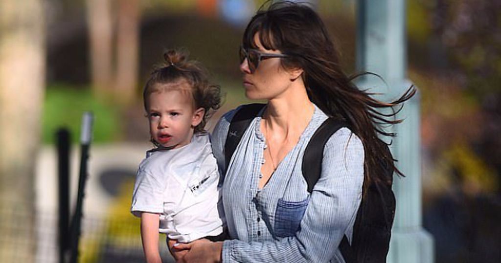Η άβολη αποκάλυψη της Jessica Biel: Μιλάνε στον 2χρονο γιο τους για το σεξ