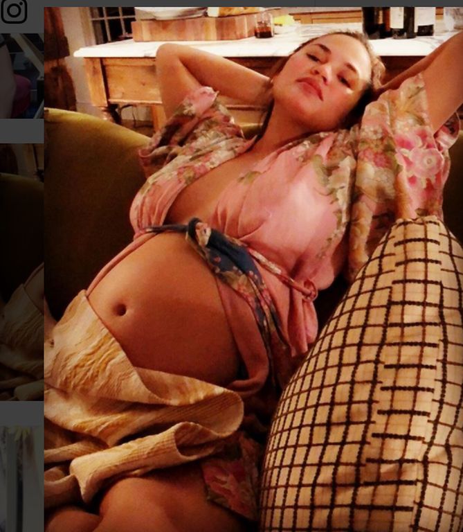 Chrissy Teigen: Αυτή είναι η παπαράτσι φωτογραφία που την έκανε έξω φρενών (pics)
