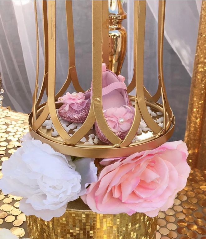 Baby shower: Ιδέες για να γιορτάσετε τον ερχομό της μικρής σας με φίλους (pics)
