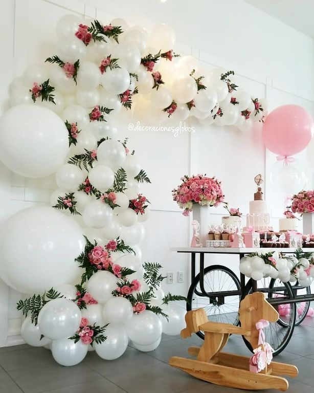 Baby shower: Ιδέες για να γιορτάσετε τον ερχομό της μικρής σας με φίλους (pics)