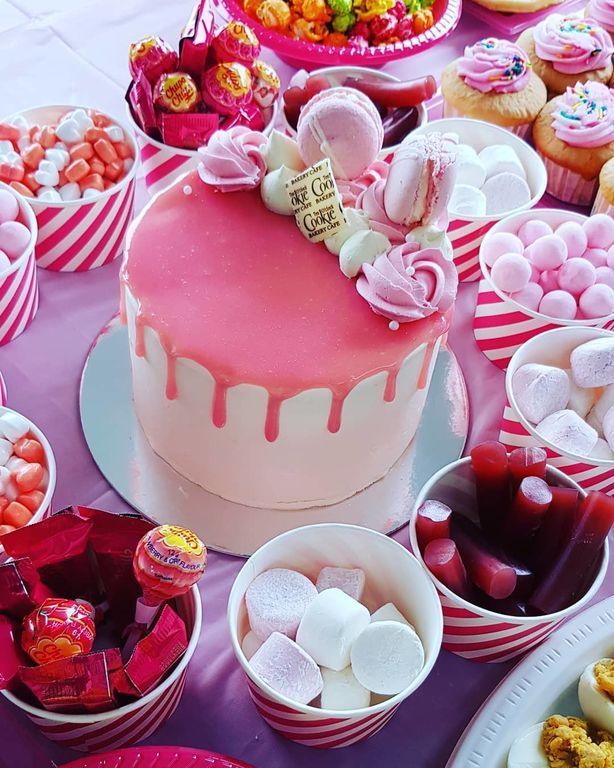 Baby shower: Ιδέες για να γιορτάσετε τον ερχομό της μικρής σας με φίλους (pics)