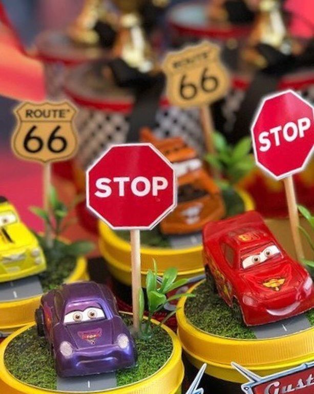 Πάρτι γενεθλίων για αγόρια με θέμα τα Cars
