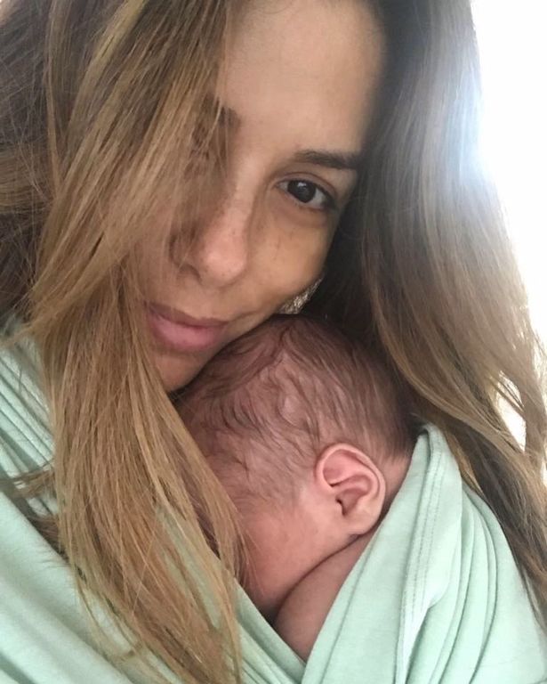 Eva Longoria: Ποζάρει με τον γιο της για εξώφυλλο περιοδικού και η φωτογραφία είναι φανταστική