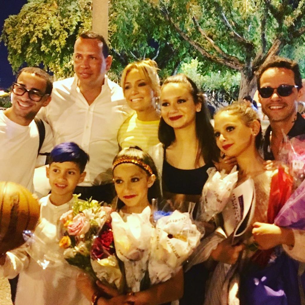 10 φωτογραφίες που αποδεικνύουν ότι η Jennifer Lopez είναι η πιο γλυκιά μανούλα (pics)