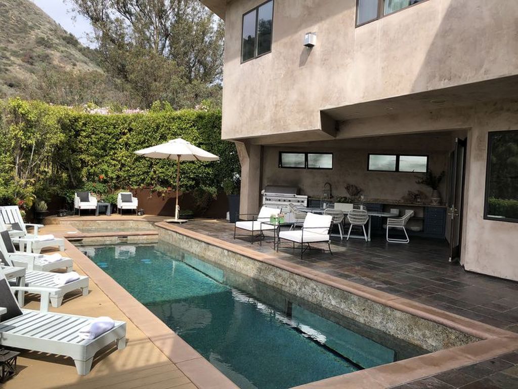 Eva Longoria: Δείτε το υπέροχο σπίτι που πουλάει (pics)