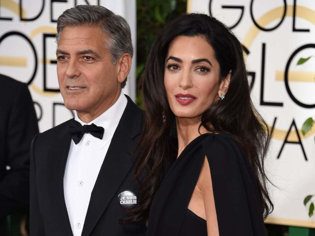O ηθοποιός George Clooney παντρεύτηκε την δικηγόρο Amal Alamuddin