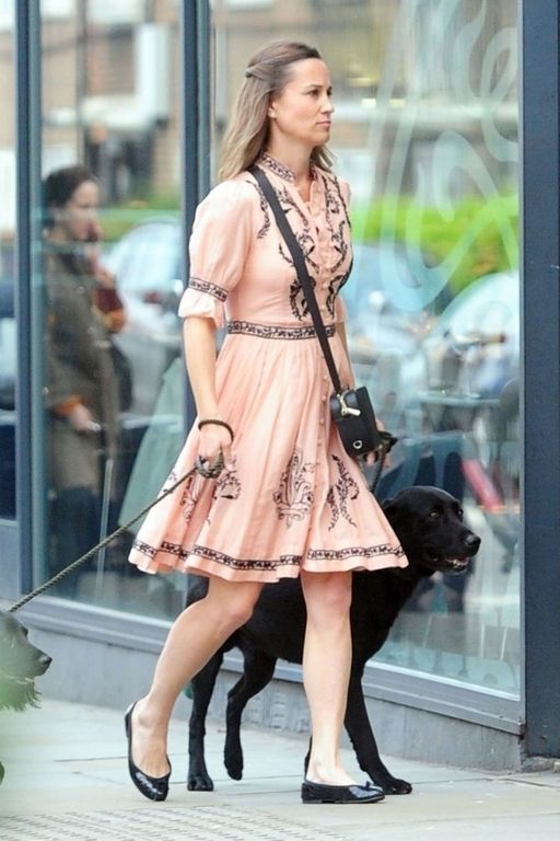 Oι 12 πιο σικάτες εμφανίσεις της Pippa Middlenton ως μέλλουσα μαμά (vid)