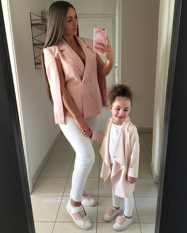 Their style rocks! Μαμά και κόρη δίνουν μαθήματα στιλ (pics)