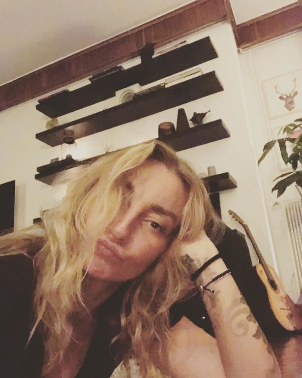 Ρούλα Ρέβη: Ο μονόλογος μιας μάνας στο Instagram και η αποστομωτική απάντηση σε follower
