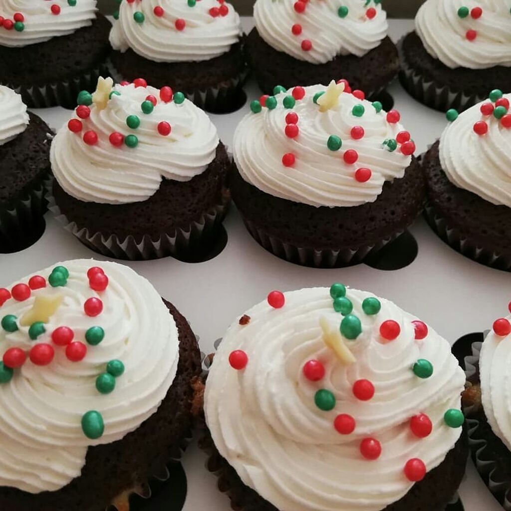 Φτιάξτε cupcakes μαζί με τα παιδιά σας ακολουθώντας αυτή την εύκολη συνταγή (vid
