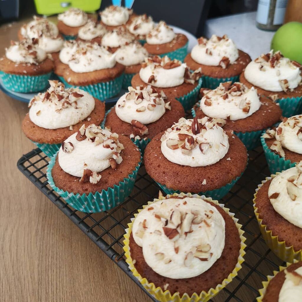 Φτιάξτε cupcakes μαζί με τα παιδιά σας ακολουθώντας αυτή την εύκολη συνταγή (vid