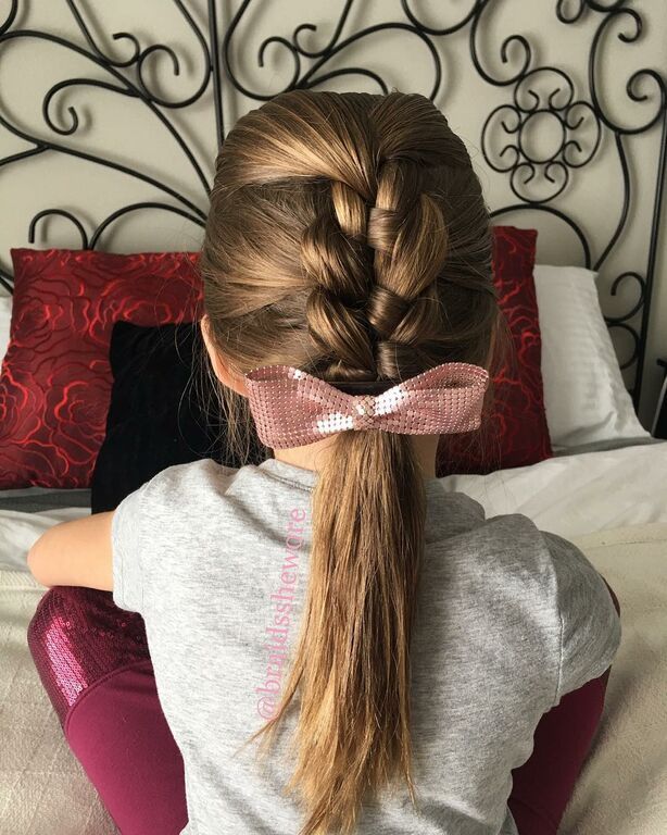 Δείτε πώς θα φτιάξετε κι εσείς τη zipper braid στις κόρες σας (vid+pics)