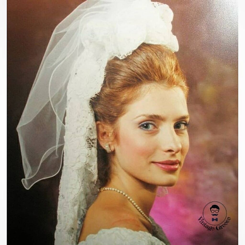 11 vintage φωτογραφίες της Ελένης Μενεγάκη - Κάποιες ούτε η ίδια δεν τις θυμάται (pics)