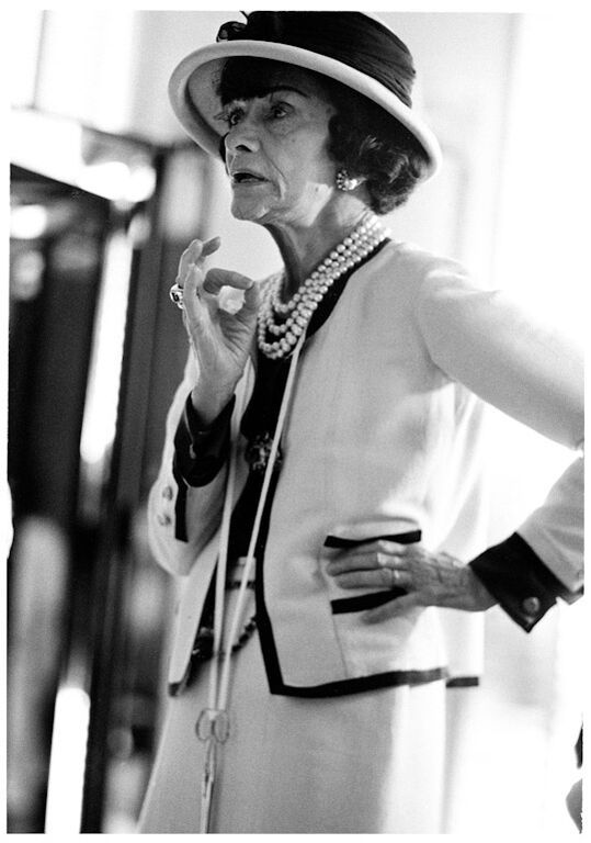 Το διαμέρισμα Coco Chanel: Στυλάτο όπως και εκείνη - Δείτε φωτογραφίες (pics)