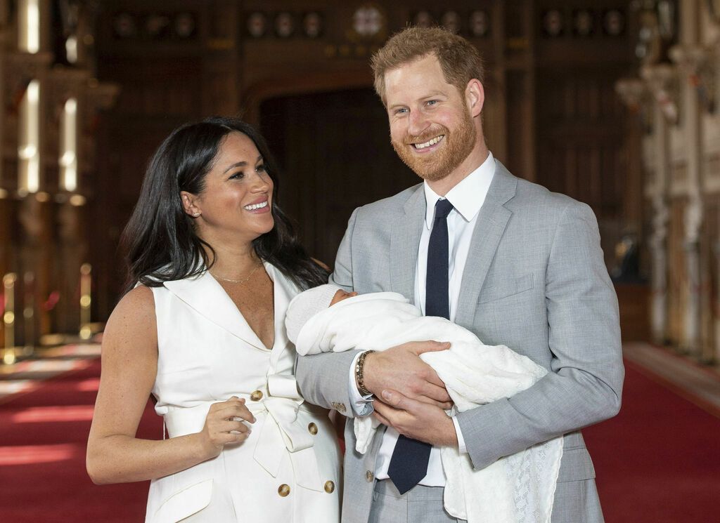Βασιλικά μωρά: Πόσο ζύγιζαν τα παιδιά του William και πόσο το μωρό του Harry όταν γεννήθηκαν;