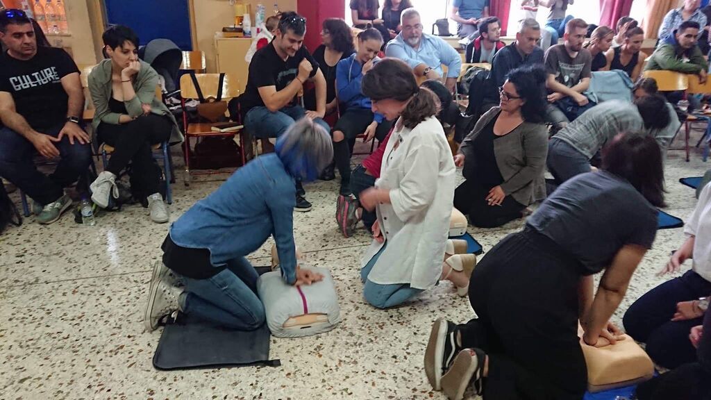 Γιατί το σεμινάριο πρώτων βοηθειών που πρακολούθησω είναι το καλύτερο πράγμα που έχω κάνει τελευταία