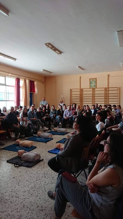 Γιατί το σεμινάριο πρώτων βοηθειών που πρακολούθησω είναι το καλύτερο πράγμα που έχω κάνει τελευταία