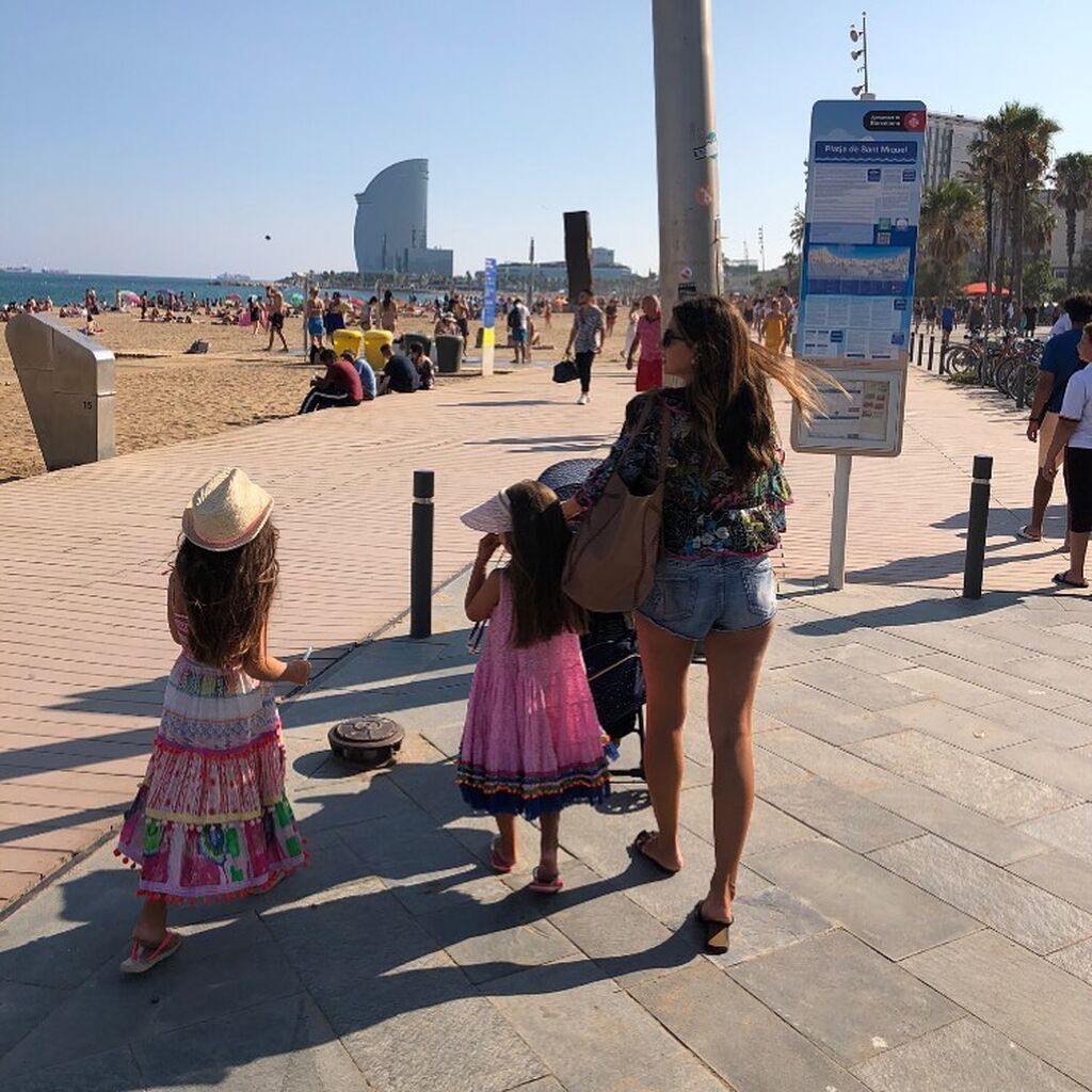 Σταματίνα Τσιμτσιλή: Διασκεδάζει με τον γιο της σε λούνα παρκ (pics)