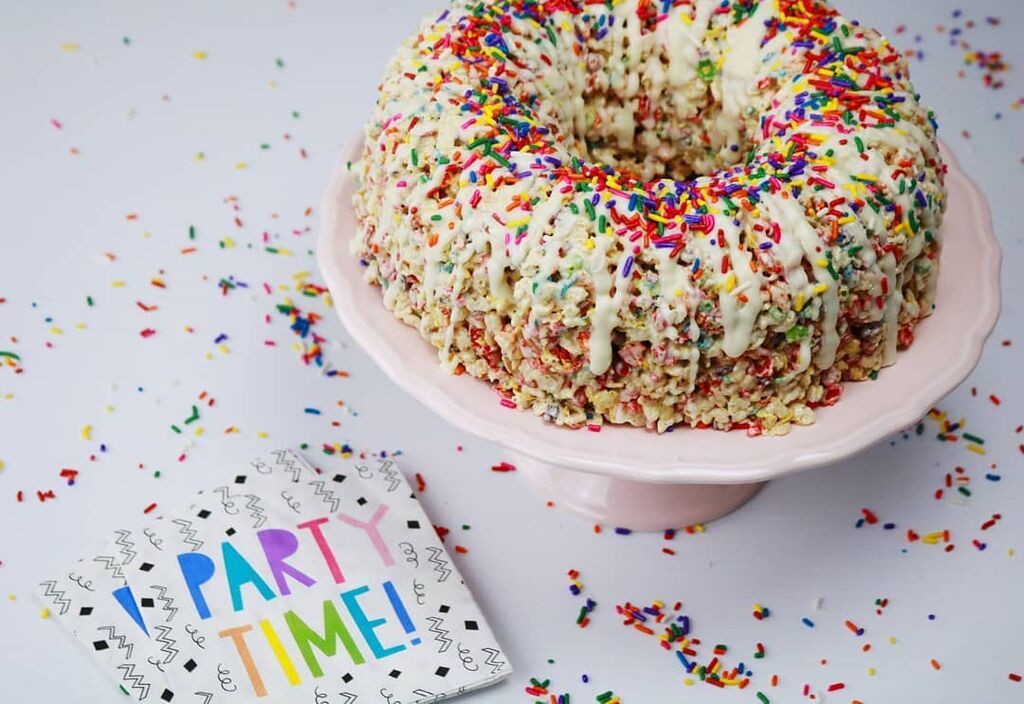 πηγή Instagram account: @krispie_cakes