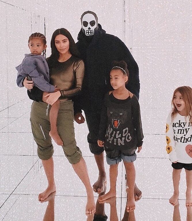 Τα πιο ακριβά πράγματα που έχει αγοράσει η Kim Kardashian στα παιδιά της (vid)