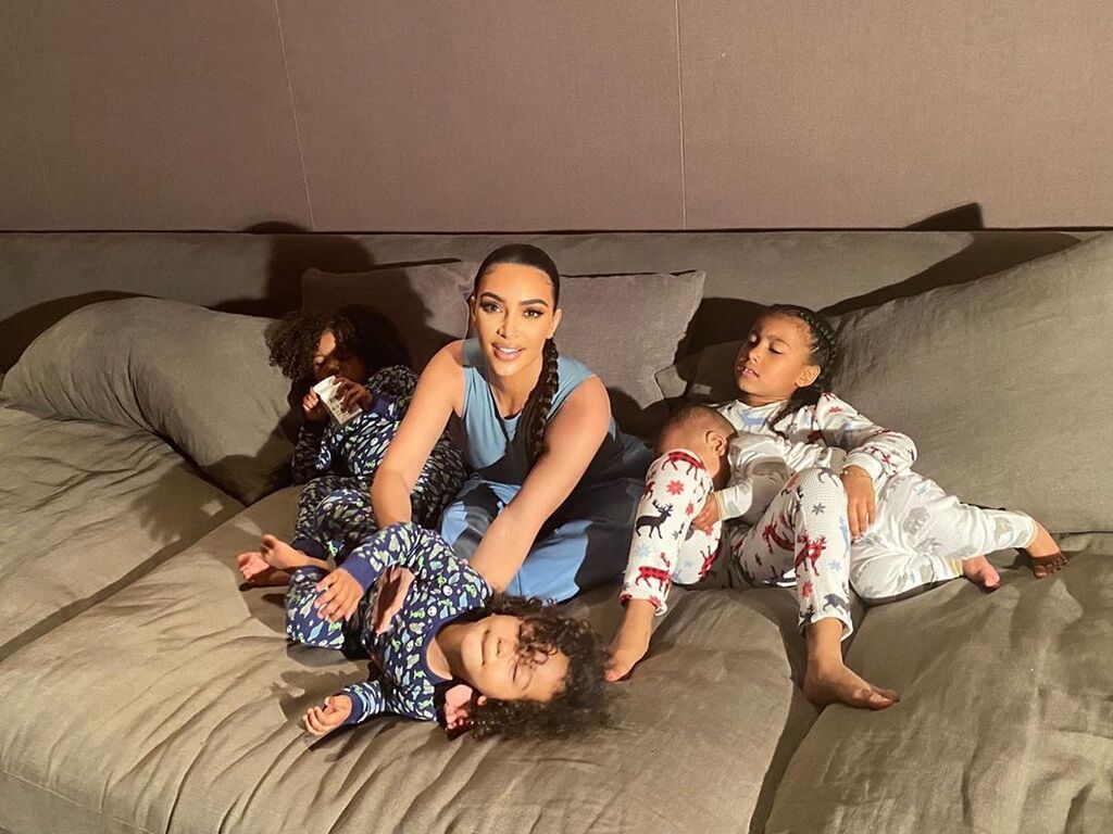 Τα πιο ακριβά πράγματα που έχει αγοράσει η Kim Kardashian στα παιδιά της (vid)